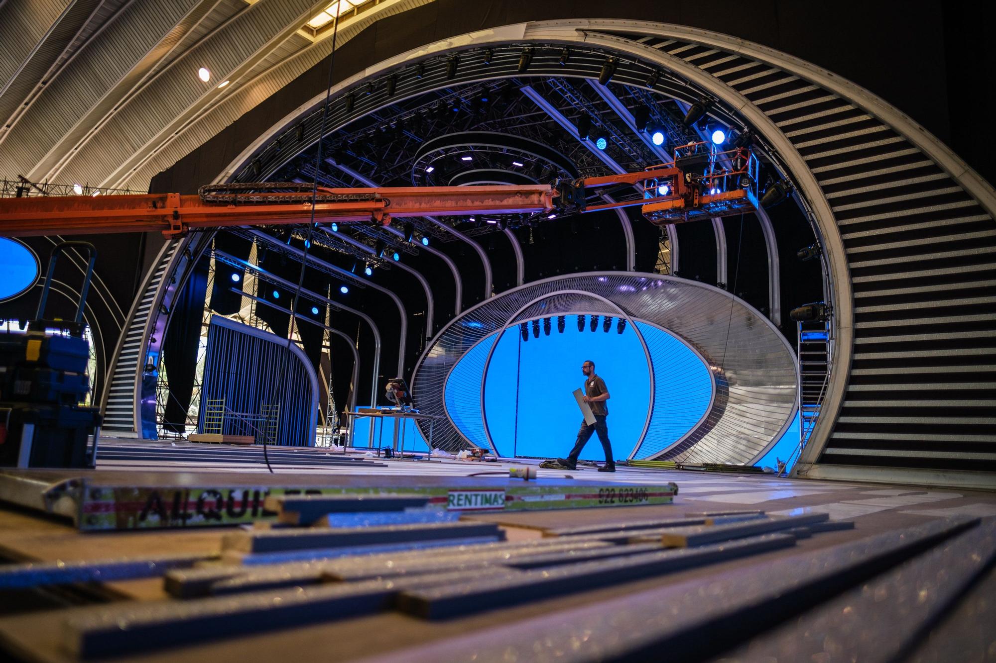 Así se prepara el Recinto Ferial para acoger el Carnaval de Tenerife