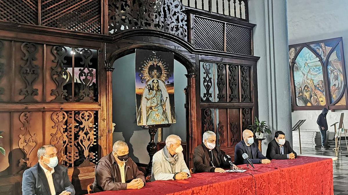 Un momento de la presentación en Valverde (El Hierro). | | E.D.