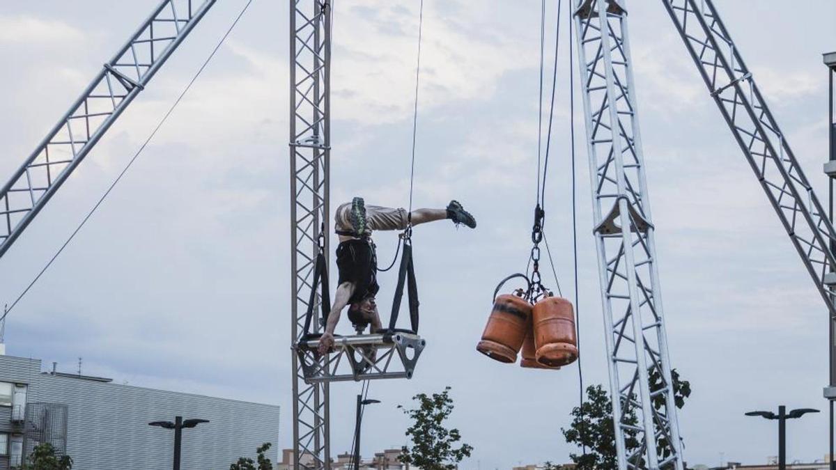 La compañía Totapedra pondrá en escena 'Pifia' este sábado en Puente de Montañana.