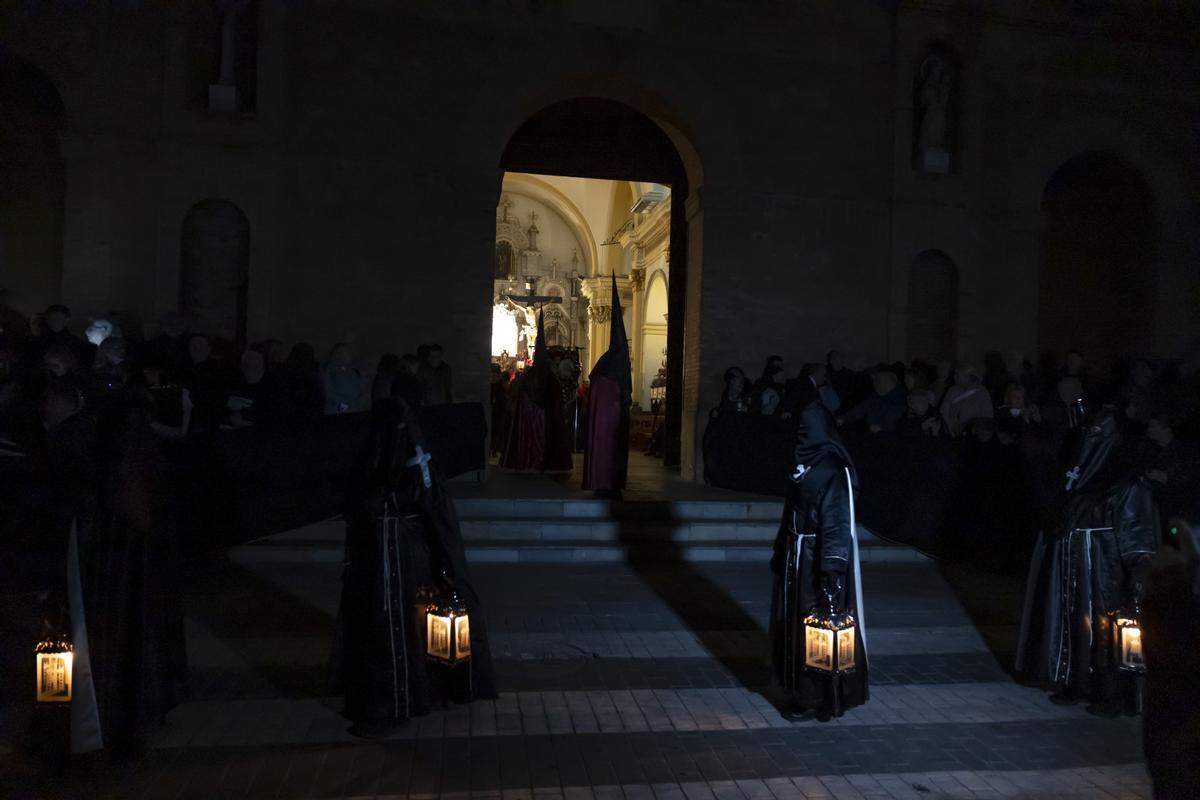 Procesión del Silencio del Jueves Santo en Torrevieja 2026, aquí en imágenes Procesión del Silencio del Jueves Santo en Torrevieja 2026, aquí en imágenes
