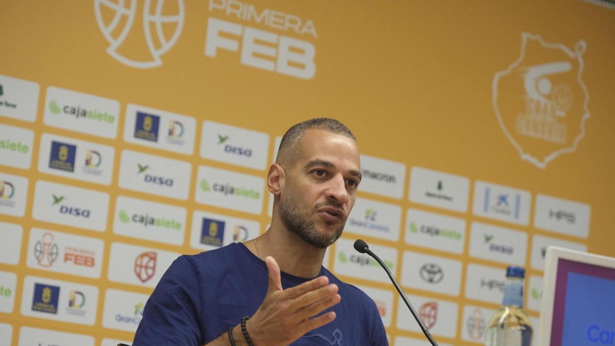 Penúltimo entrenamiento del CB Gran Canaria antes de su debut ante el Oviedo