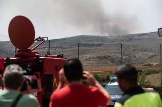 El incendio de Ejulve (Teruel) frena su avance tras quemar 1.400 hectáreas y dejar 266 evacuados