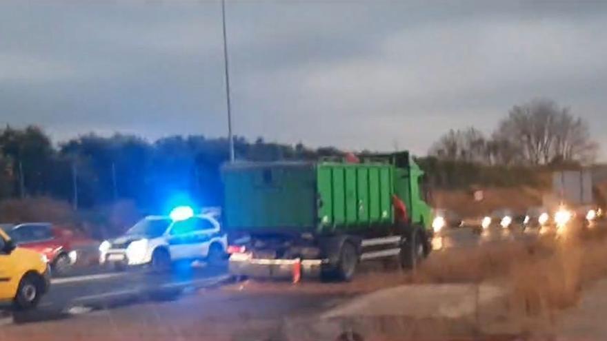 Persecución policial tras un camión robado en Cuenca y recuperado en Torrent