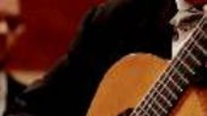 El guitarrista Julio García presenta su disco en la sala Belle Epoque