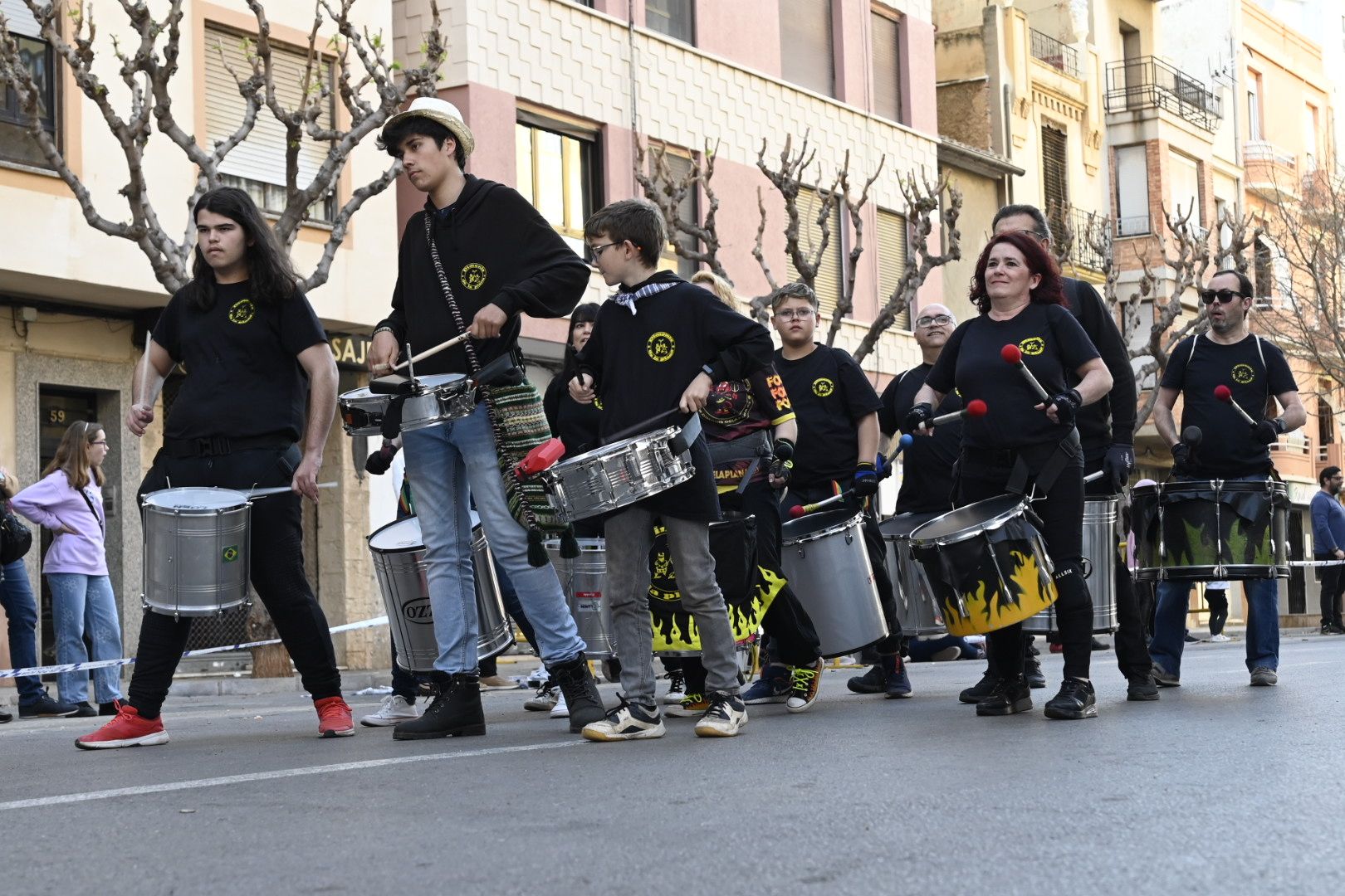 Desfile de collas y carros