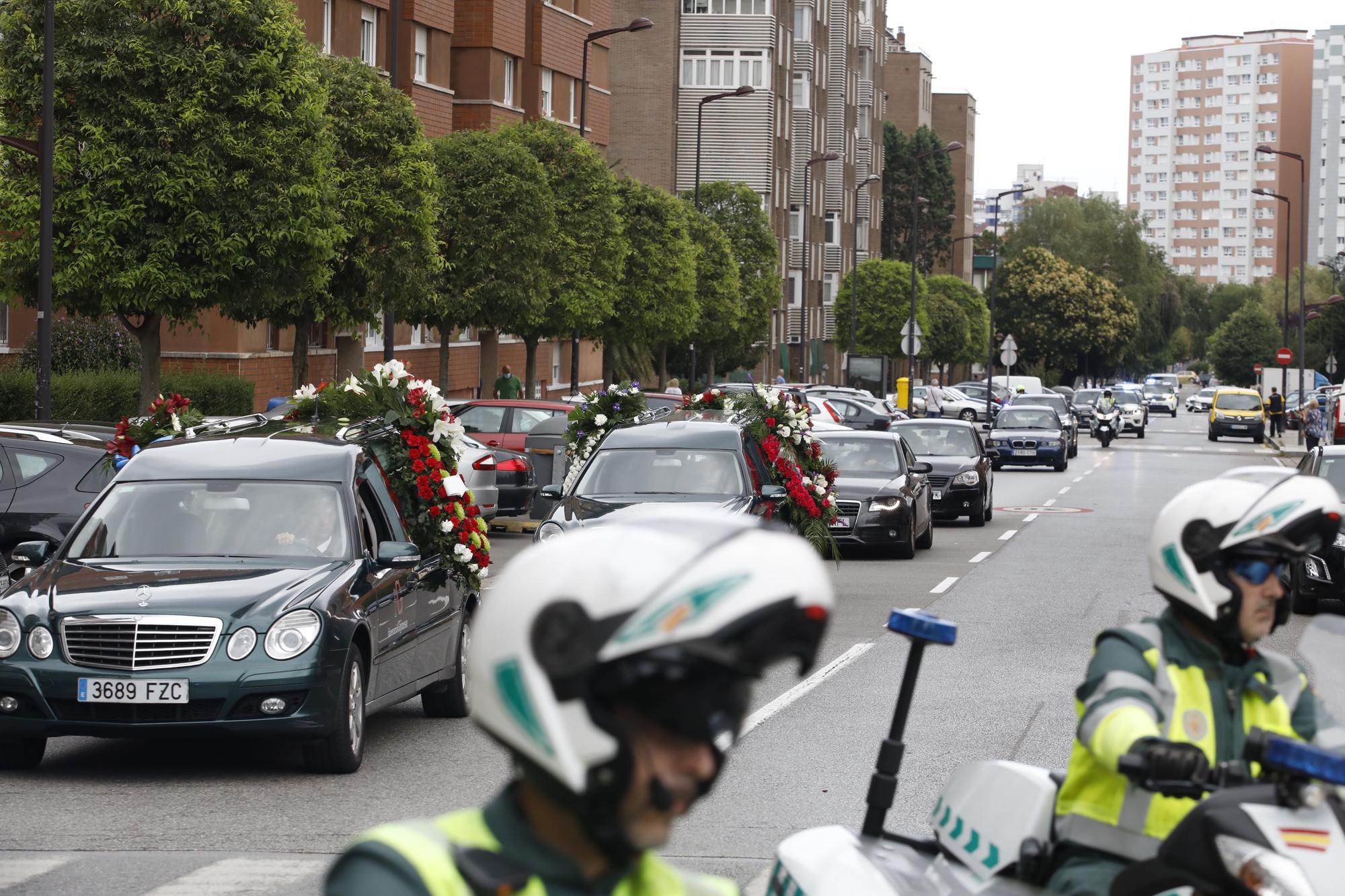 Una pasarela de guardias civiles despide a Eladio Currás, el compañero jubilado fallecido en un incendio en Gijón