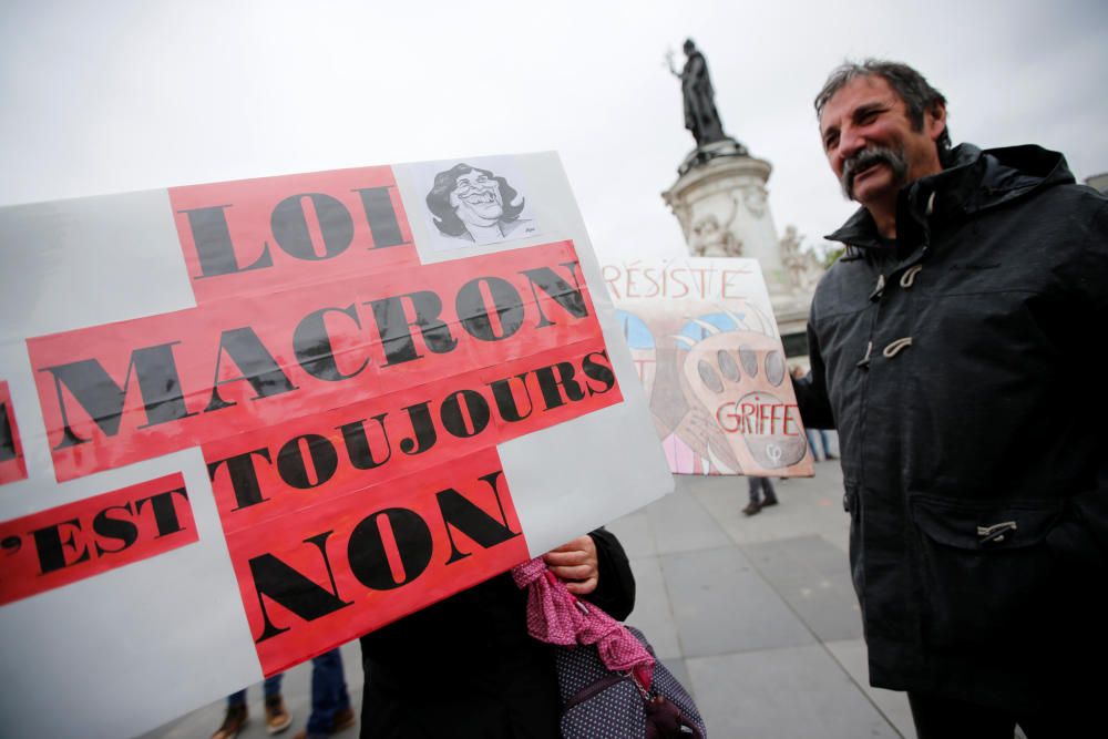 Protesta contra Macron en París