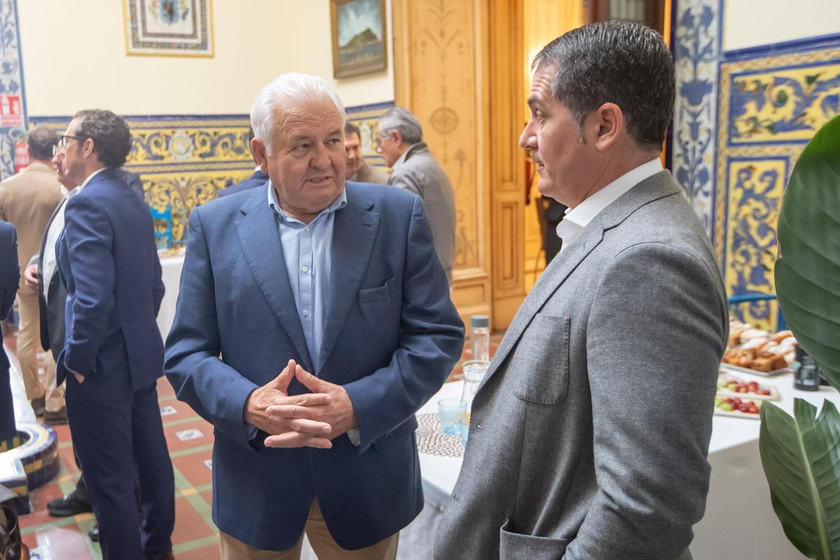 Las promesas de Mazón: más flexibilidad en el turismo residencial y menos burocracia