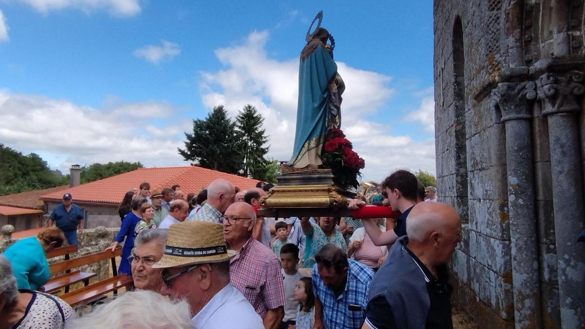 Procesión da romería do ano pasado.