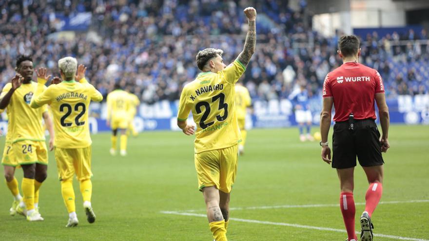 Ximo celebra su gol ante el Oviedo