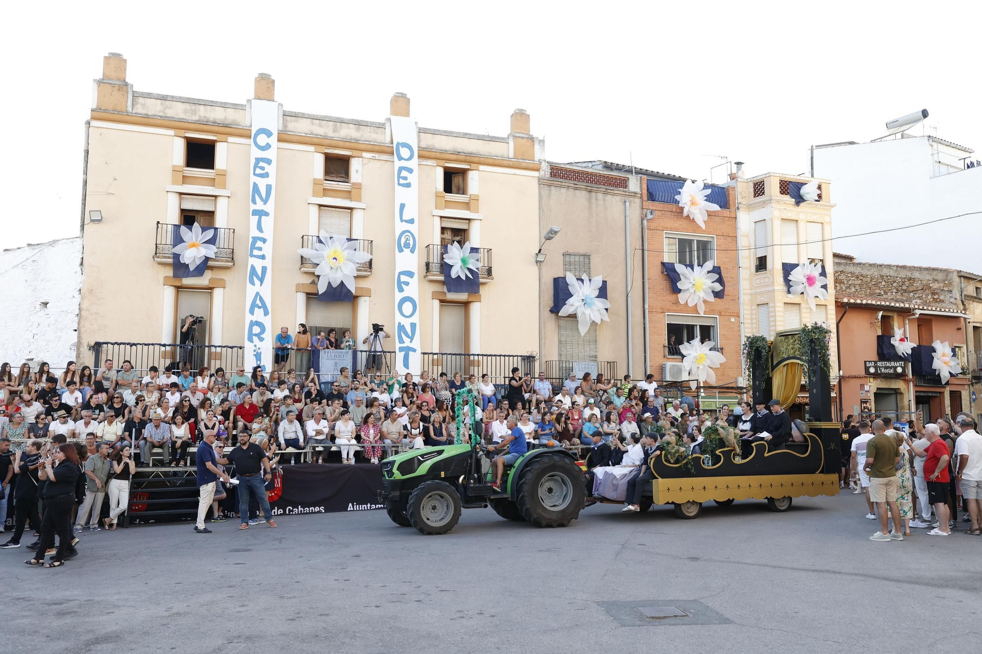 Un participatiu pregó marca l’inici de les Festes de l'Aigua a Cabanes