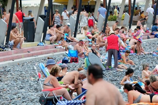 Sabado de calor desde la Playa de Arinaga a ...