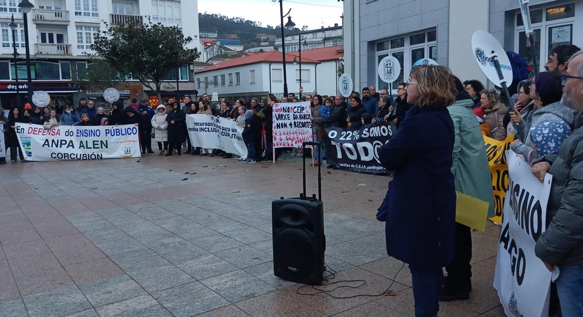 Un momento da concentración celebrada en Cee.