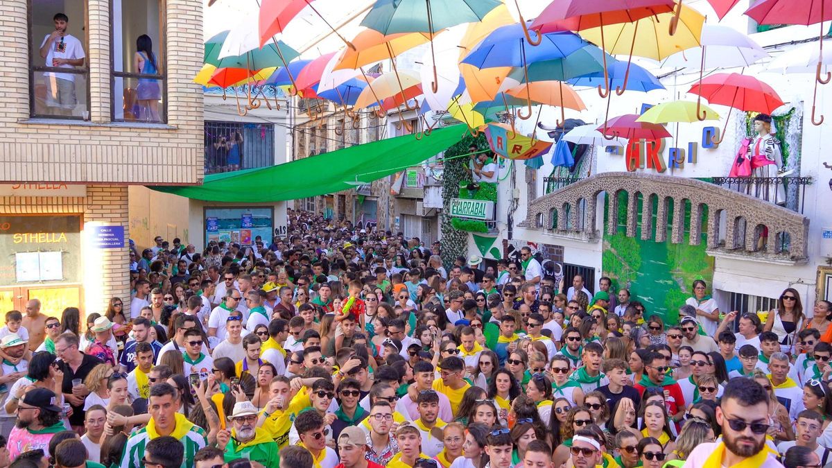 Las peñas son las protagonistas de las Fiestas de San Buenaventura en Moraleja.