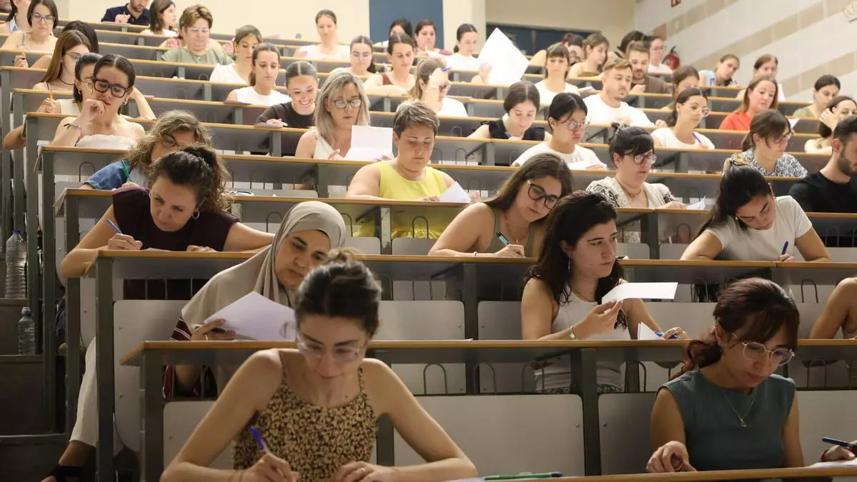 Cerca de 2.400 opositores buscan en Córdoba una plaza de profesor de Secundaria: «Han sido meses muy complicados»