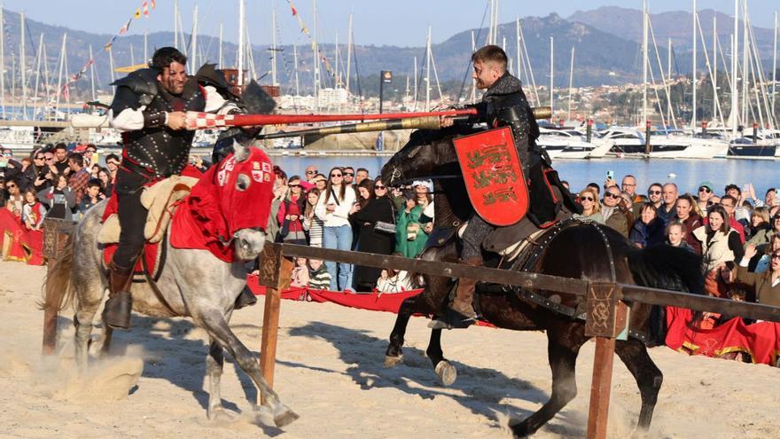 Combates medievais e desembarcos na praia