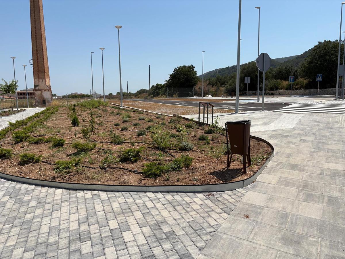 Solar de Piqueras de Enguera.