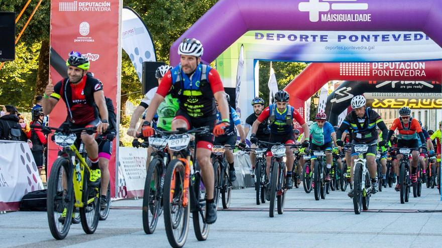 La Epic Race aglutina este fin de semana el turismo deportivo de las Rías Baixas con 200 ciclistas