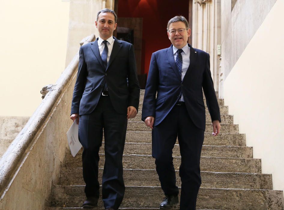 Ximo Puig y César Sánchez se reúnen por primera vez en el Palau desde que tomaron posesión
