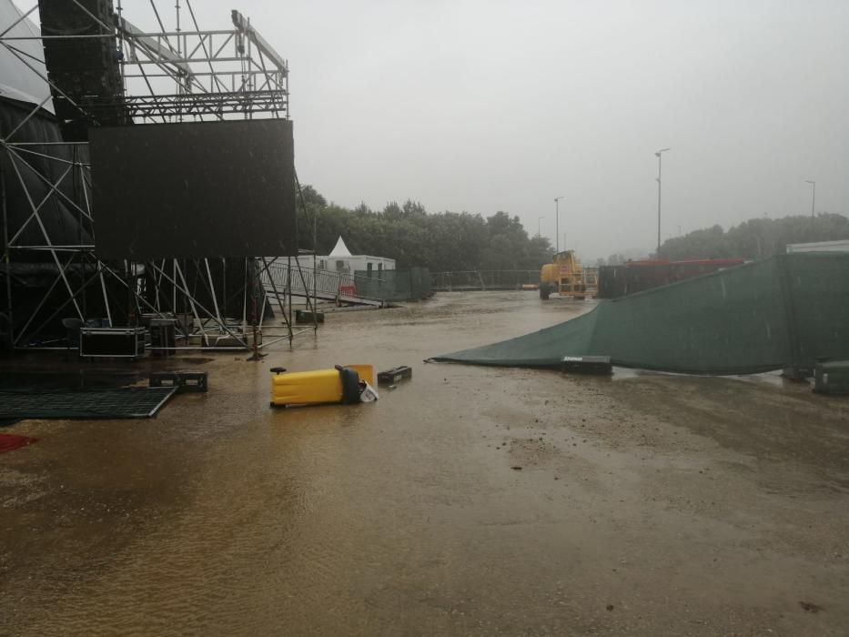 El temporal hace estragos en el Maestral Festival de Sanxenxo