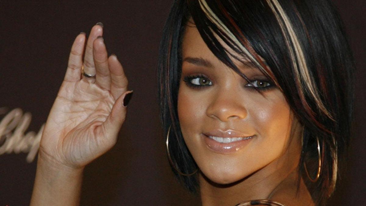 Rihanna rechaza un posado desnudo