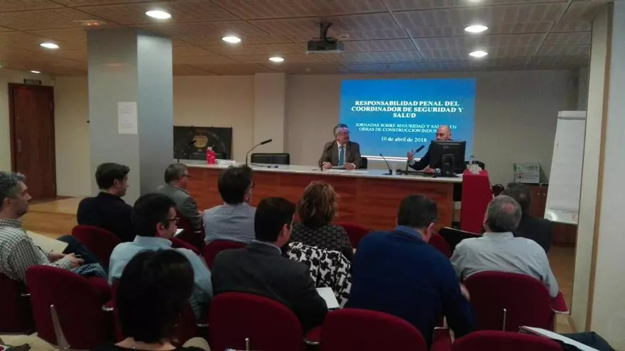El COIIRM prepara una de las mayores ofertas formativas de su historia