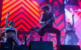 Un conato de incendio y el vendaval cancelan la actuación de Panorama en el Montalvo Fest
