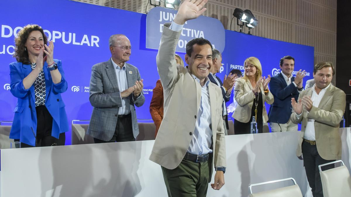 Moreno preside la junta directiva del PP andaluz en Sevilla. Bellido y Repullo, en la imagen.