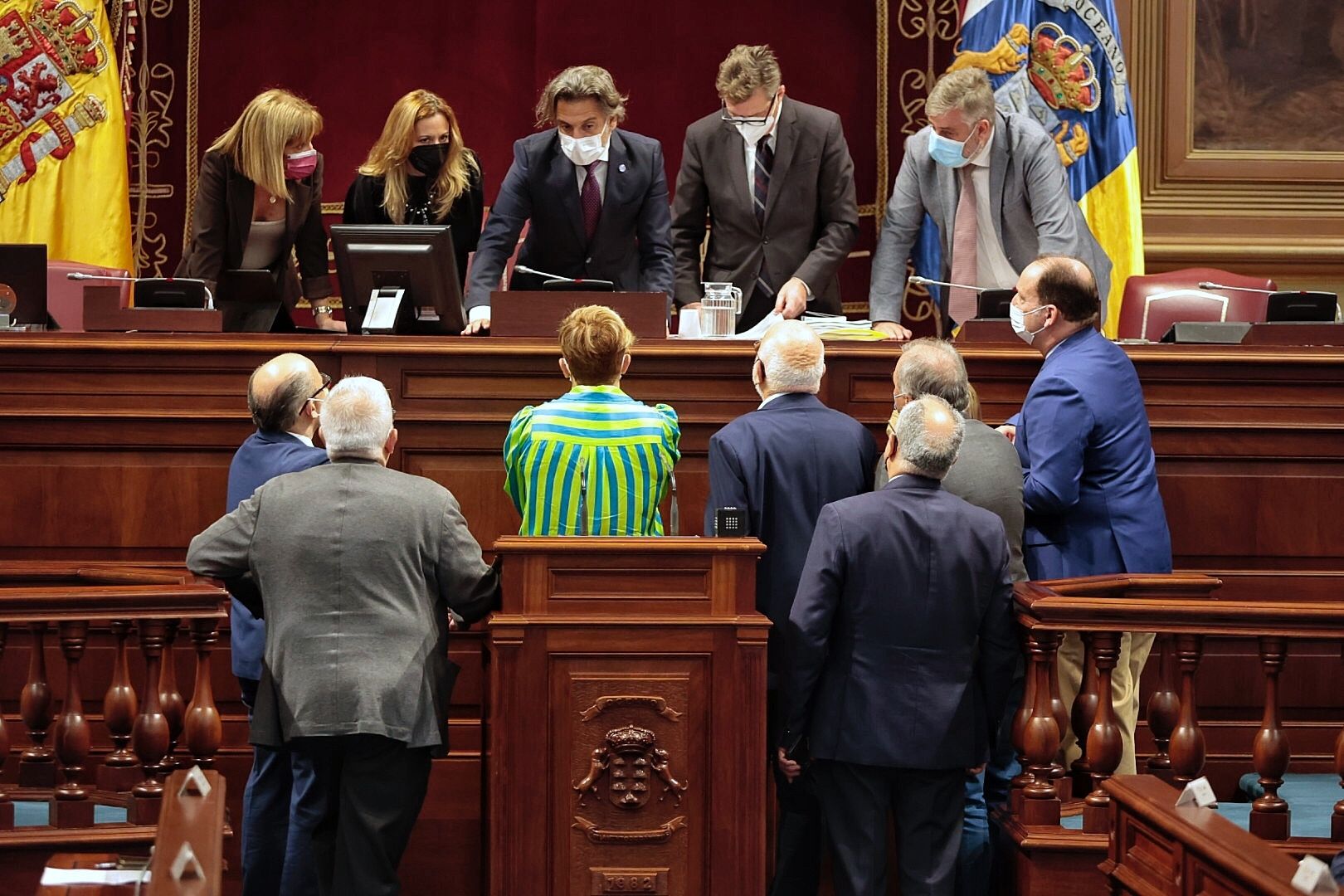Pleno del Parlamento de Canarias (21/12/2021) y aprobación de los presupuestos autonómicos