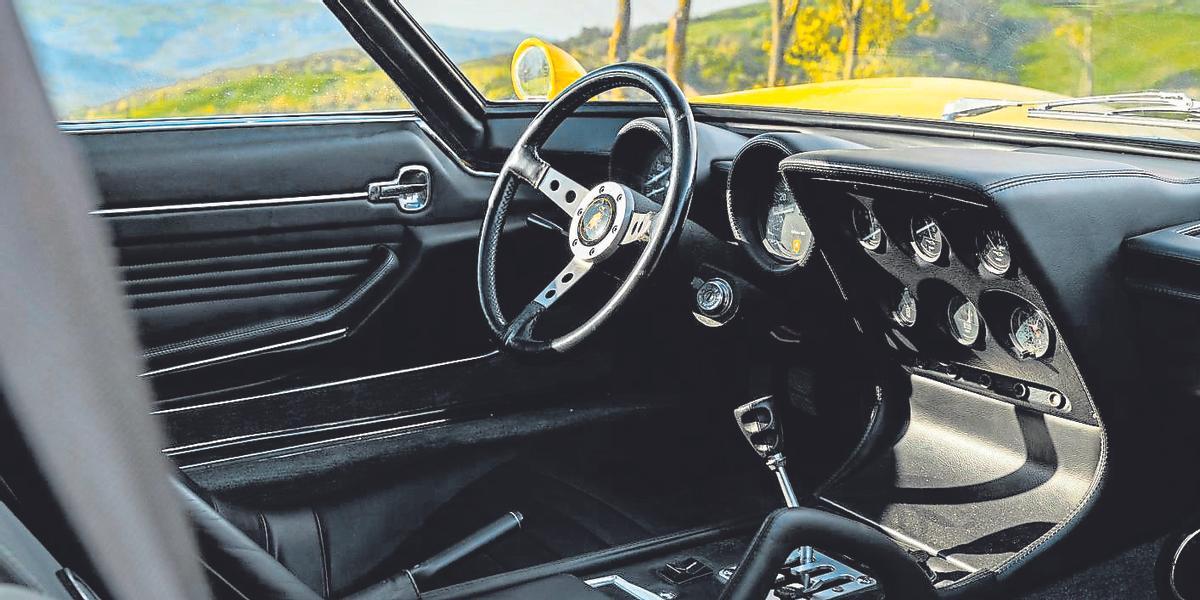 Lamborghini Miura.