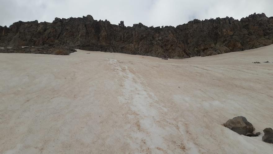 Muere una catalana al precipitarse por la Cresta de Bardamina, en los Pirineos aragoneses