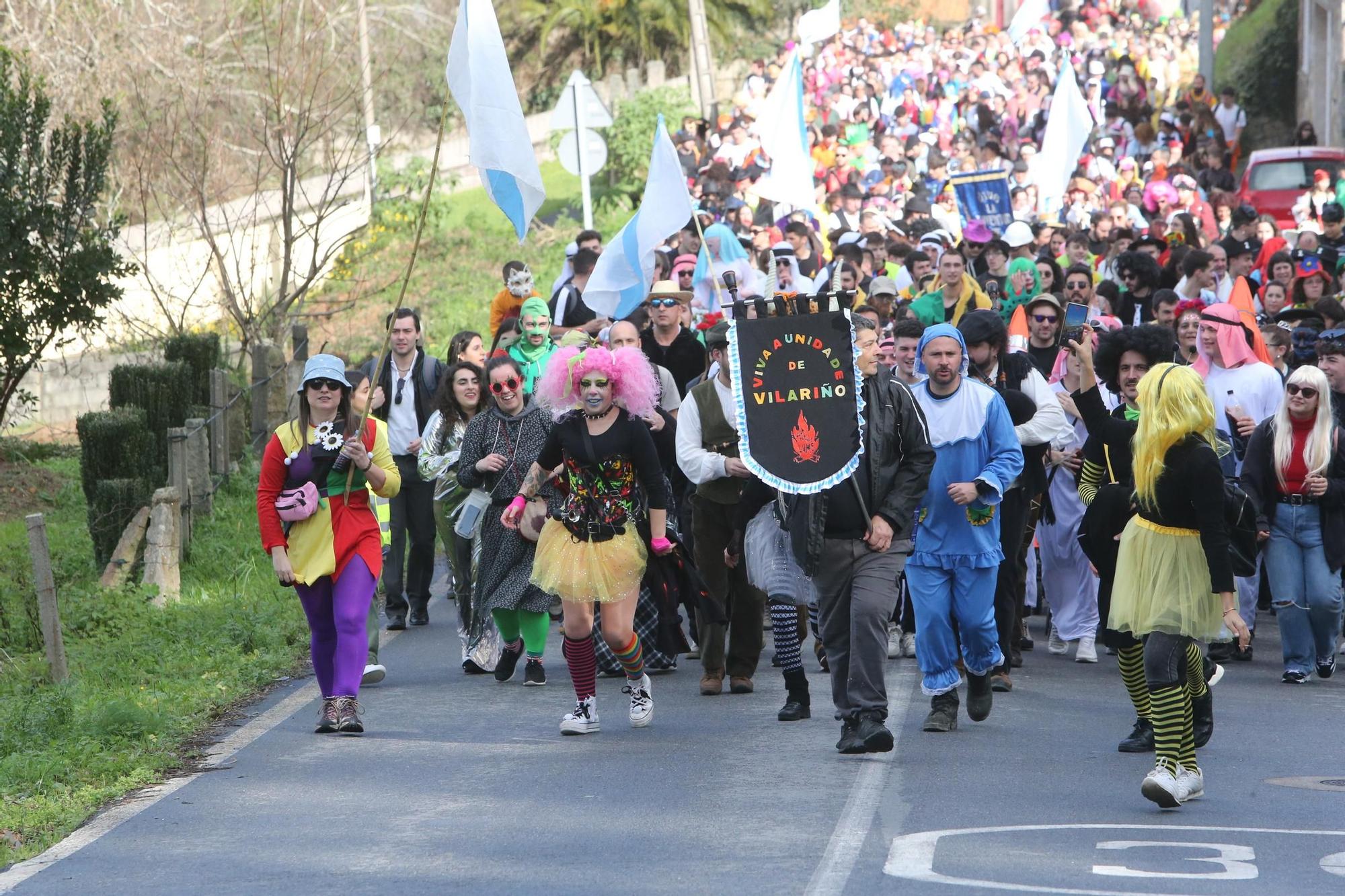 O Hío se disfraza de color, fiesta y alegría