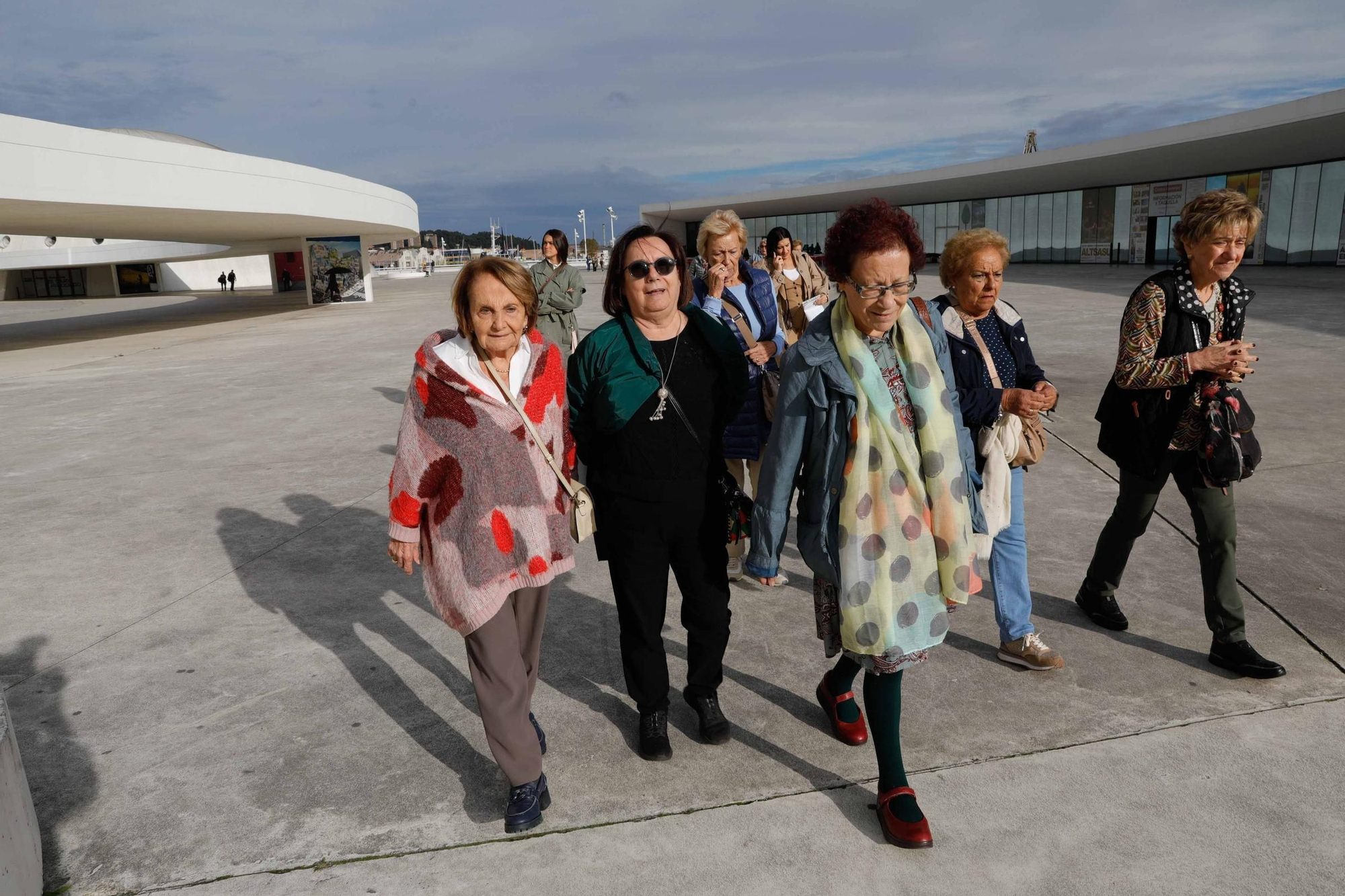 La Federación de Asociaciones de Mujeres Rurales celebra su 20º aniversario en el Centro Niemeyer.