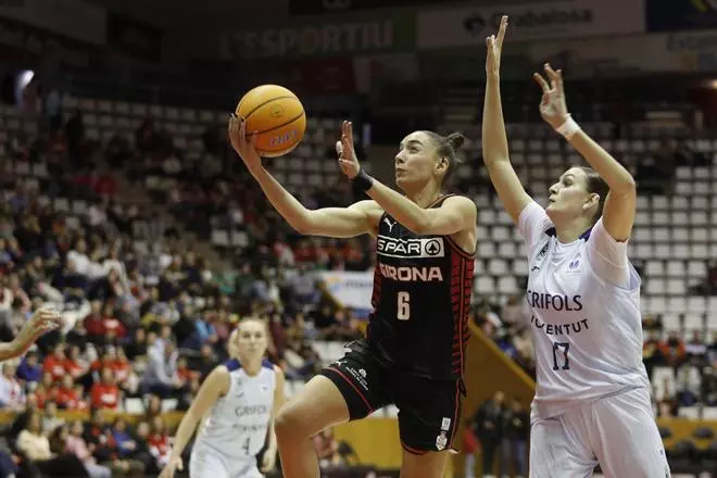 Les imatges de la victòria de l'Spar Girona en el derbi contra el Joventut (68-64)