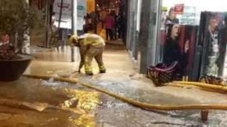 La zona inundada arran de la fuita