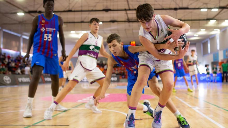 Minicopa Endesa: El Unicaja cae ante el Barça y peleará por el 7º puesto