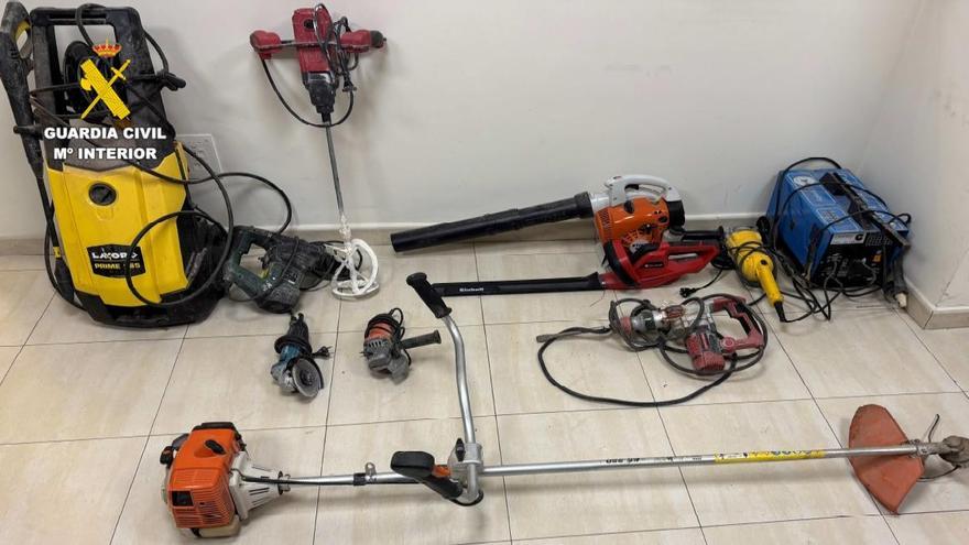 Marinaria recuperada tras el robo en una nave en Montoro.