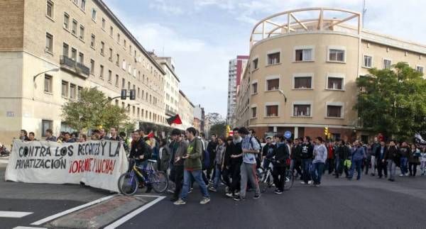 Fotogalería de la protesta en defensa de la Educación Pública