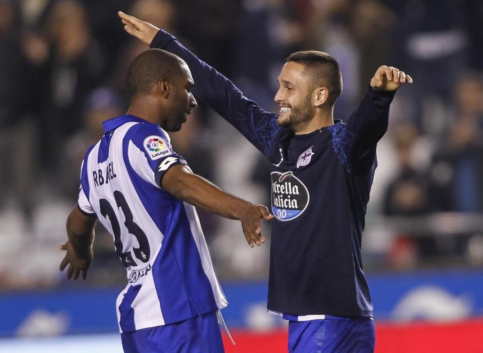 El Deportivo firma una gran victoria en Riazor y sale de puestos de descenso.