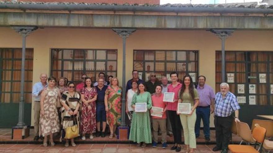 El Centro de Montilla rinde homenaje a los Vendimiadores Mayores.