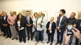 Sor Clara, en la concurrida apertura de la exposición a favor de la Cocina Económica: "Agradecemos mucho el apoyo de los 55 artistas y de los empresarios del Tambre"