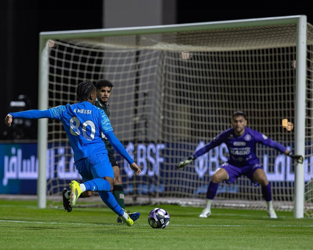 Rayane Messi en el Neom SC