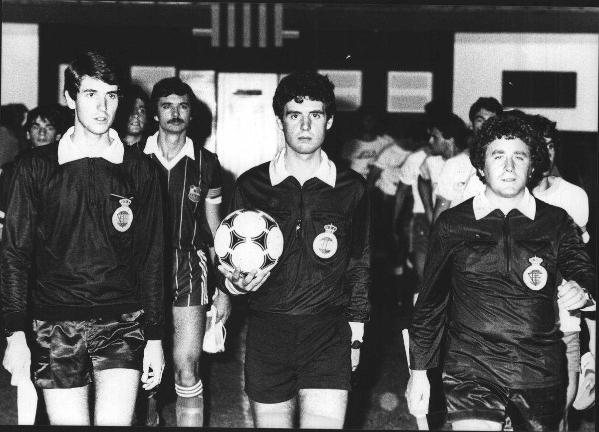 Miquel Noguer, en un partit que va dirigir.