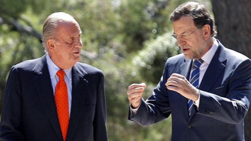 El rey y Rajoy, en Marivent.