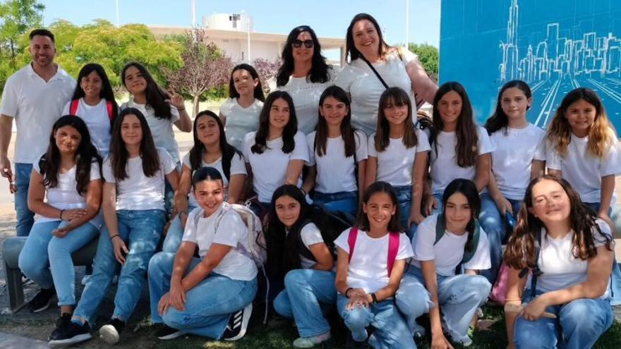 Ubuntu Circus reúne a escolares de Sobradiel para promover valores a través de la música