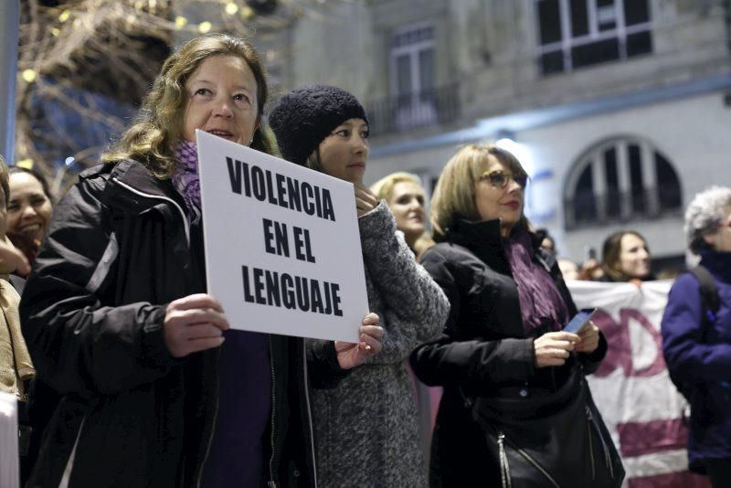 Concentración contra la violencia machista en Zaragoza