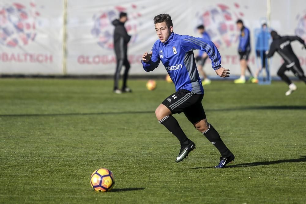 Entrenamiento del Real Oviedo en El Requexón