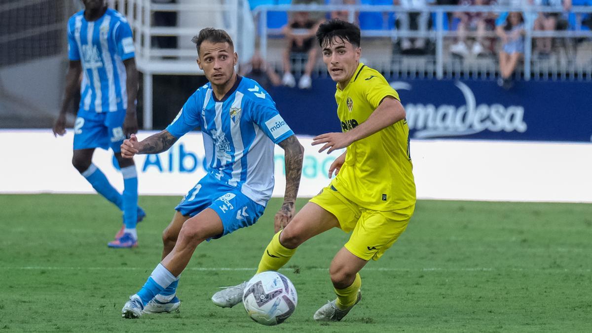 Fran Villalba, durante el encuentro ante el Villarreal B.