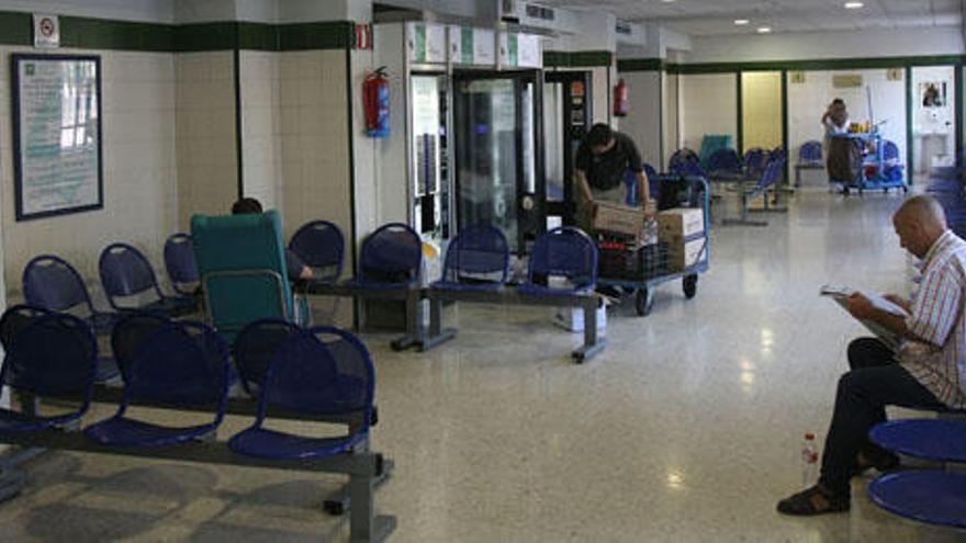 Comienza la fase de liberación de espacios para las obras en urgencias