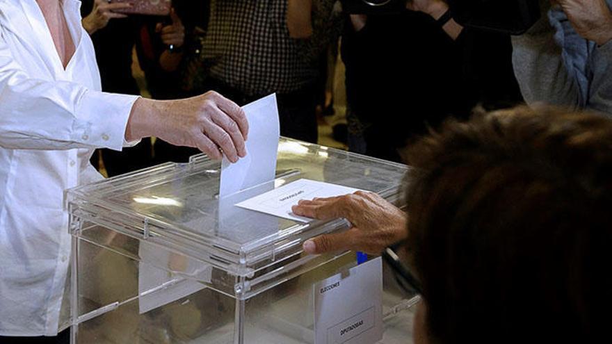 Su labor comienza a las 8.00 horas del domingo